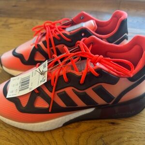 Adidas ZX 2K BOOST FUTURES New with Tag. Size: M9